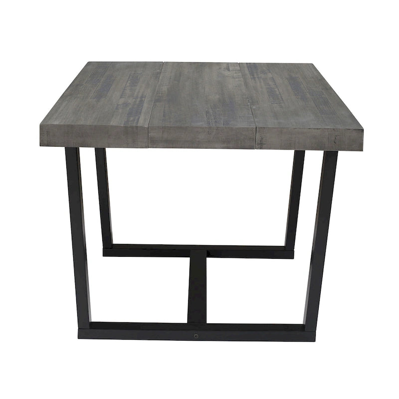 Table à manger en pin massif patiné, piètement tréteaux, bois issu de forêts gérées durablement