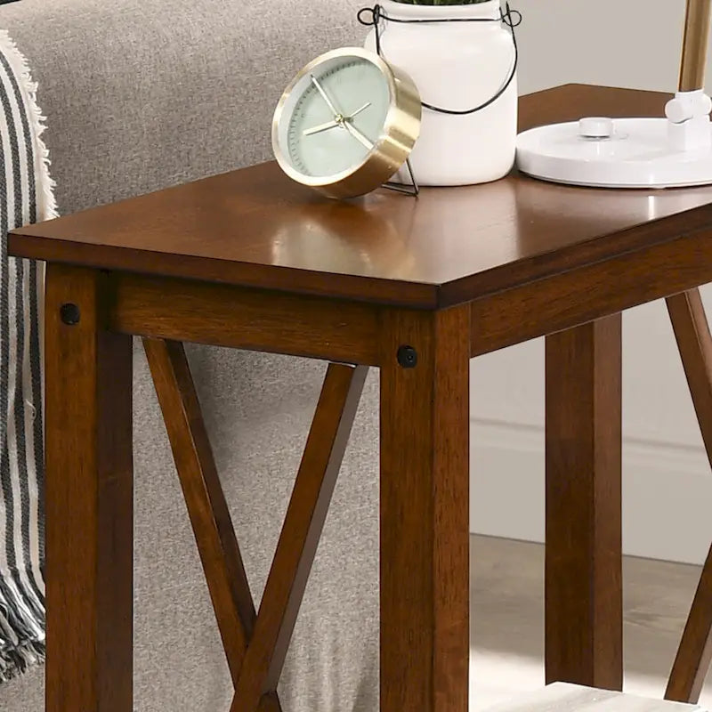 Table d'appoint de ferme avec accents en X, étagère inférieure à lattes en bois MDF