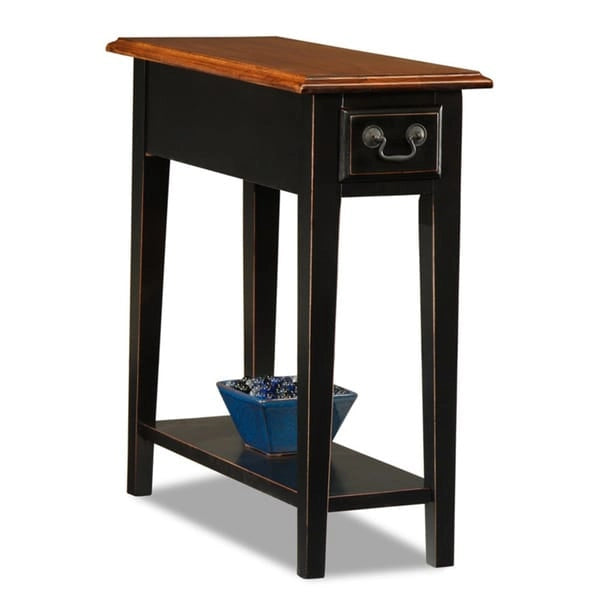 Table d'appoint étroite pour chaise avec un tiroir et une étagère inférieure en frêne massif plaqué chêne