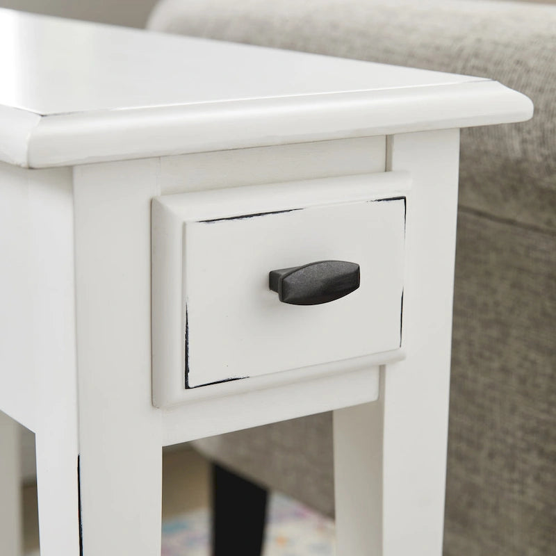 Table d'appoint étroite pour chaise avec un tiroir et une étagère inférieure en frêne massif plaqué chêne